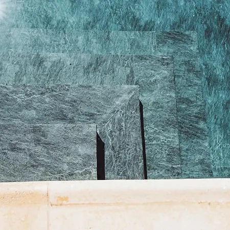 别墅 Cloxania Coral *