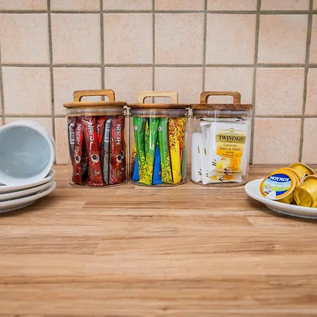 Cloxania Coral Pegeia