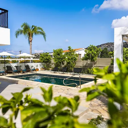 Villa Cloxania Coral *