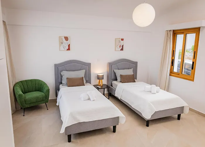 Cloxania Coral Villa